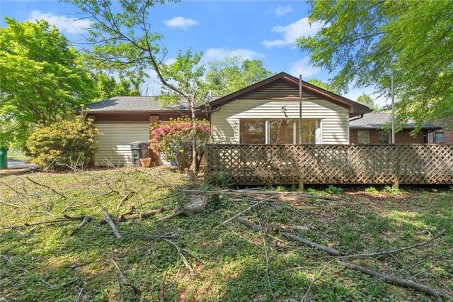 1399 Stephens Drive NE, Atlanta, GA 30329