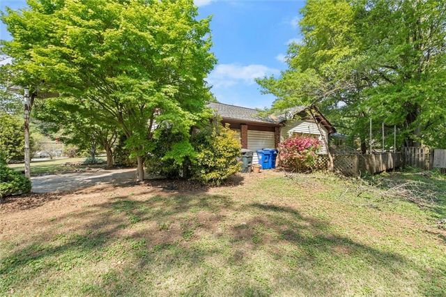 1399 Stephens Drive NE, Atlanta, GA 30329