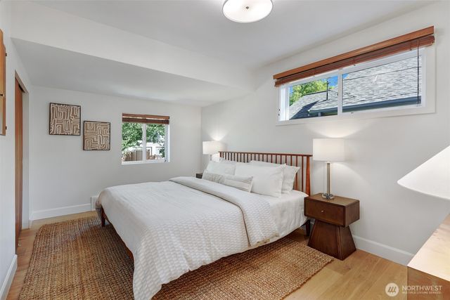 8062 30th Avenue NW, Seattle, WA 98117