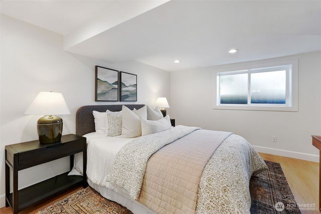 8062 30th Avenue NW, Seattle, WA 98117