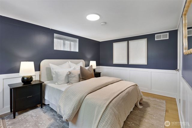 8062 30th Avenue NW, Seattle, WA 98117