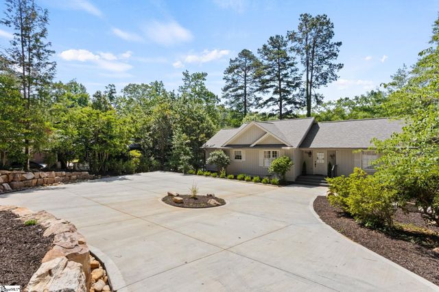 429 Long Reach Drive, Salem, SC 29676