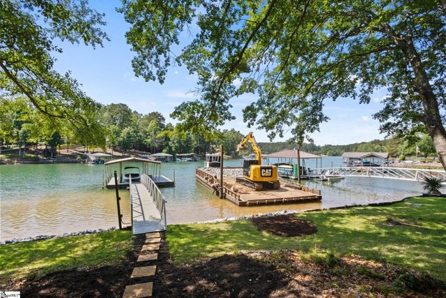 429 Long Reach Drive, Salem, SC 29676