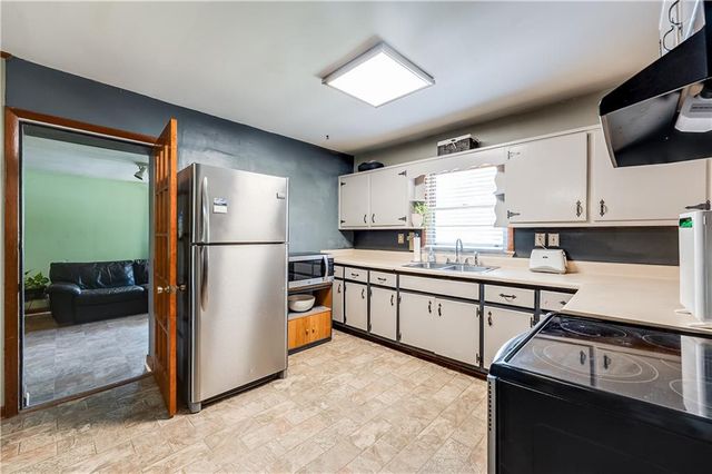 1709 Lee Street, Decatur, GA 30035