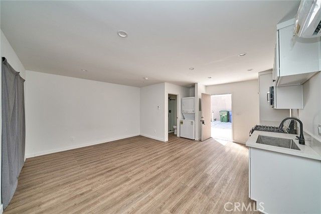 8734 Ramsagate Avenue, Westchester (los Angeles), CA 90045