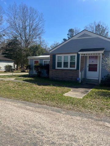 20 Cheyne Street, Sumter, SC 29153