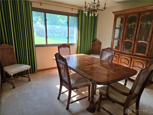 525 Mill Stone Drive, Beavercreek, OH 45434