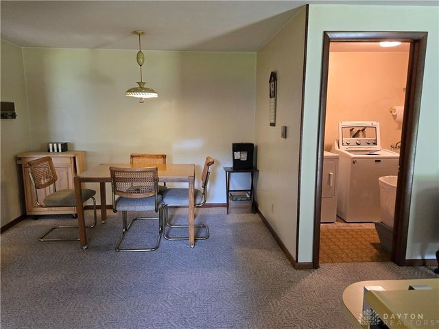 525 Mill Stone Drive, Beavercreek, OH 45434