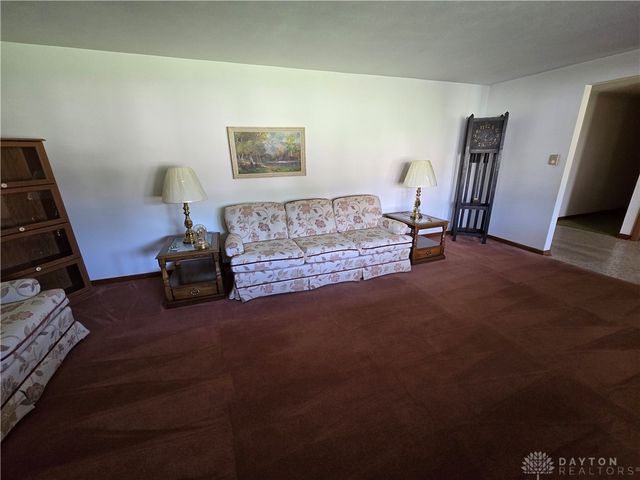 525 Mill Stone Drive, Beavercreek, OH 45434