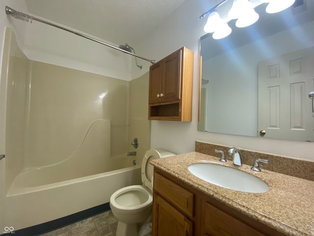 4108 Knollwood Avenue, Franklin, IN 46131