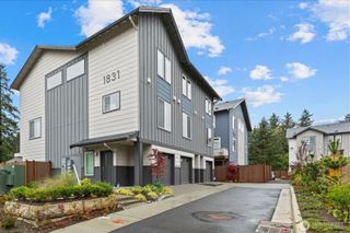 1831 100th Street SW #B, Everett, WA 98204