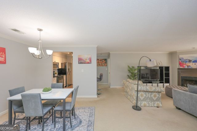823 Ridgefield Drive, Peachtree City, GA 30269
