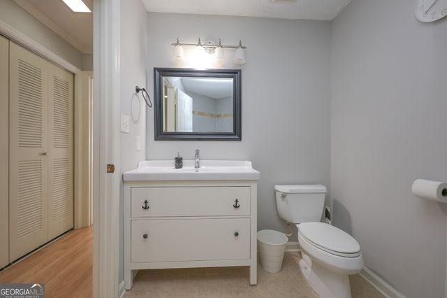 823 Ridgefield Drive, Peachtree City, GA 30269