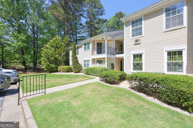 823 Ridgefield Drive, Peachtree City, GA 30269