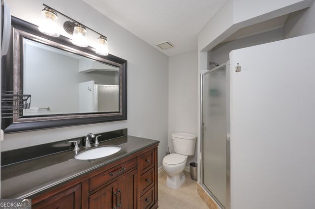 823 Ridgefield Drive, Peachtree City, GA 30269