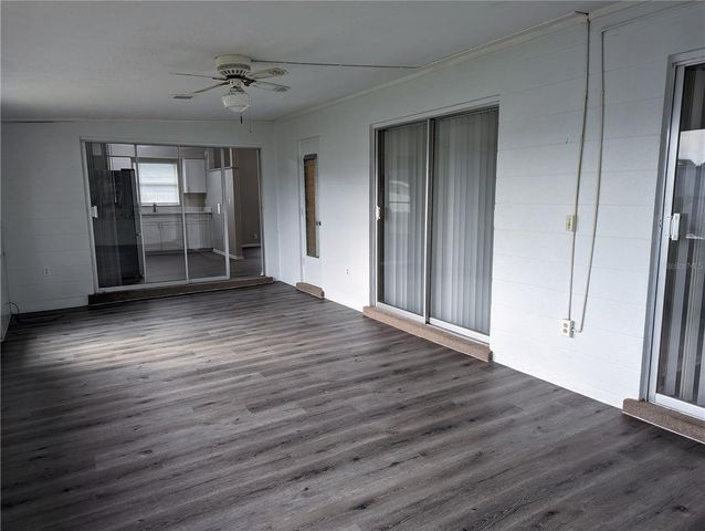 2201 24TH AVENUE W, Bradenton, FL 34205