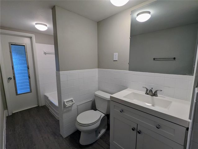 2201 24TH AVENUE W, Bradenton, FL 34205