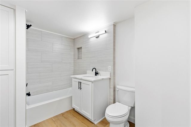 22702 Dam Site Loop, Garfield, AR 72732