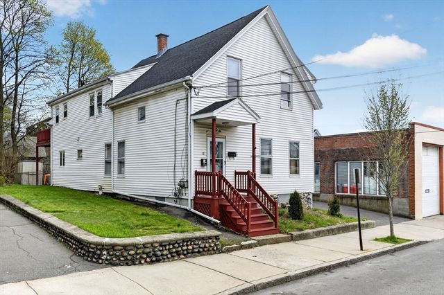 11 Clinton St, Everett, MA 02149