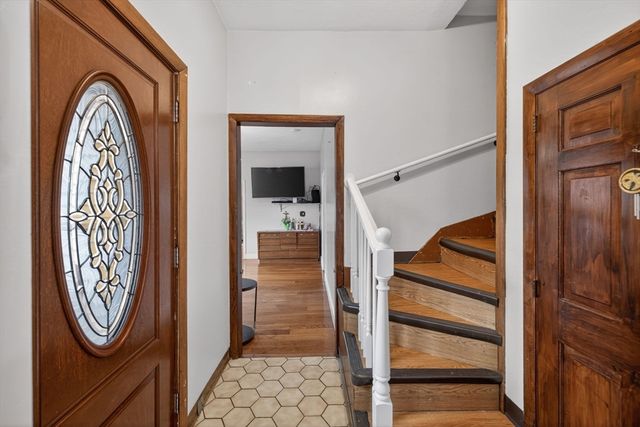 11 Clinton St, Everett, MA 02149