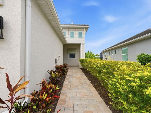 132 VAN GOGH COVE, Bradenton, FL 34212