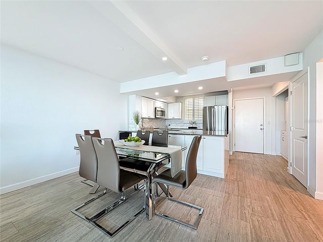 7560 BAY ISLAND DRIVE S 148, South Pasadena, FL 33707