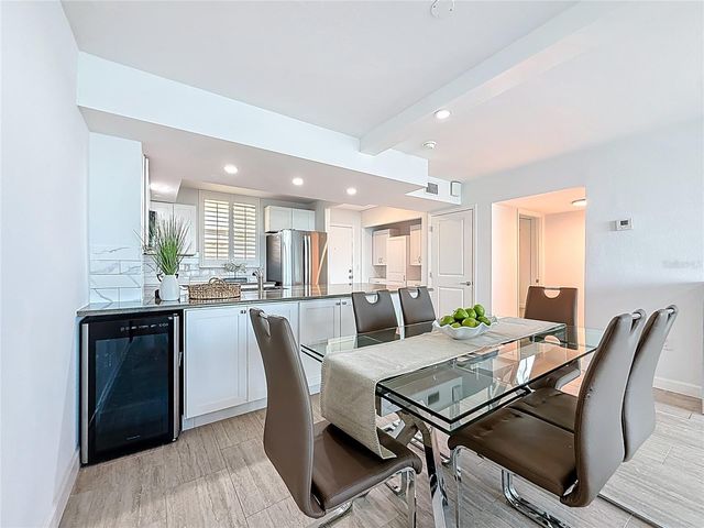 7560 BAY ISLAND DRIVE S 148, South Pasadena, FL 33707