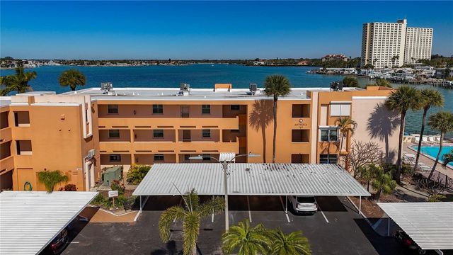 7560 BAY ISLAND DRIVE S 148, South Pasadena, FL 33707