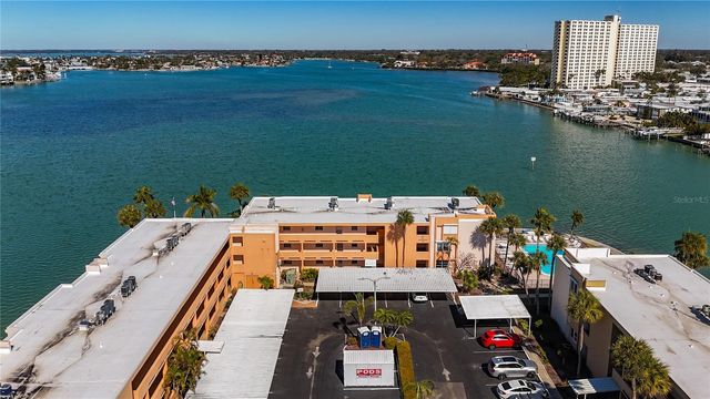 7560 BAY ISLAND DRIVE S 148, South Pasadena, FL 33707