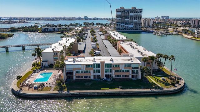 7560 BAY ISLAND DRIVE S 148, South Pasadena, FL 33707