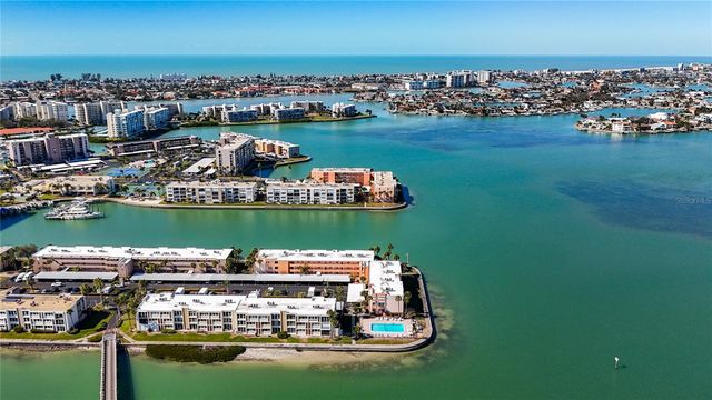 7560 BAY ISLAND DRIVE S 148, South Pasadena, FL 33707