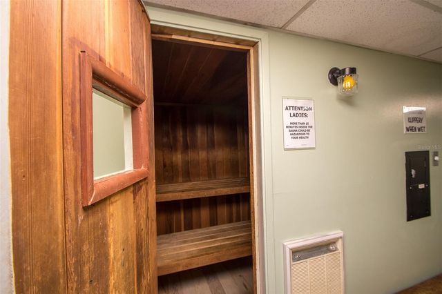 7560 BAY ISLAND DRIVE S 148, South Pasadena, FL 33707