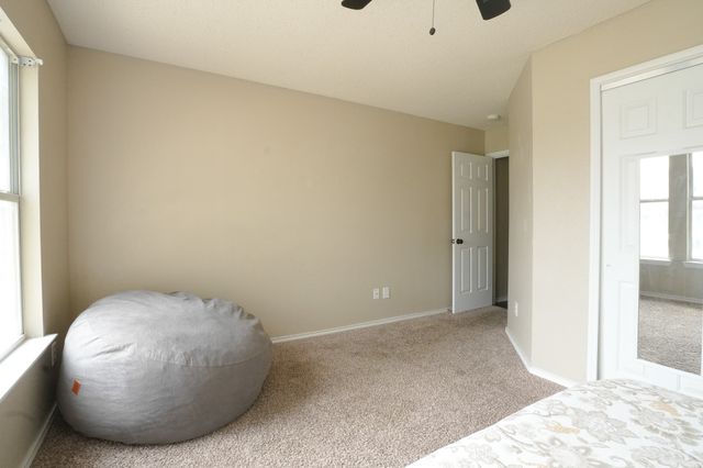 6525 Willow Oak Court, Fort Worth, TX 76112