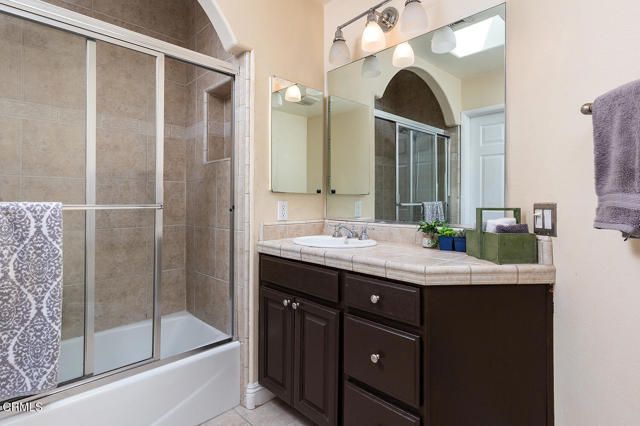 5703 Laurel Canyon Boulevard 306, Los Angeles, CA 91607