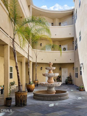 5703 Laurel Canyon Boulevard 306, Los Angeles, CA 91607