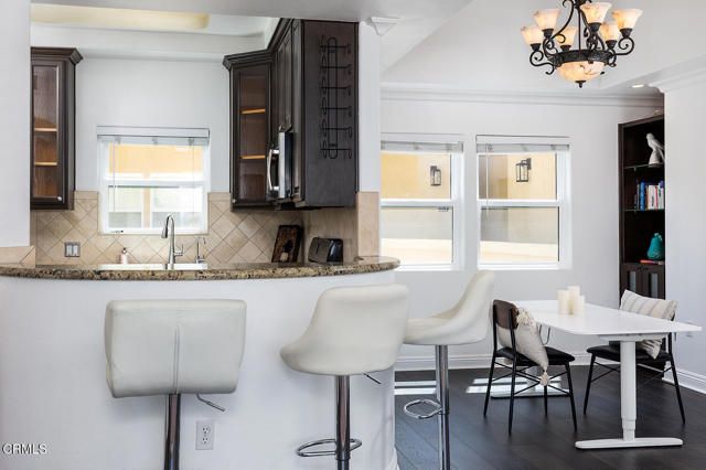 5703 Laurel Canyon Boulevard 306, Los Angeles, CA 91607