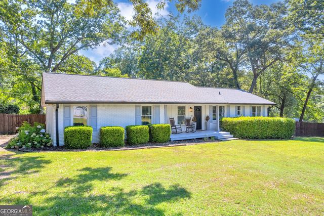 2975 Atkinson Road, Loganville, GA 30052