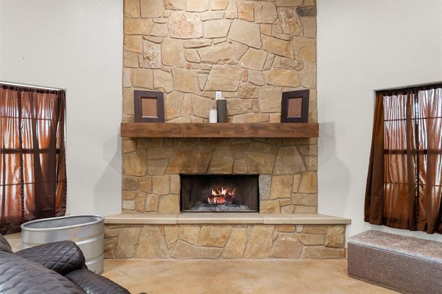 544 County Road 116A, Burnet, TX 78611