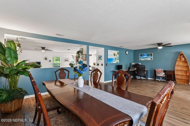 1472 DUNNS LAKE Drive, Jacksonville, FL 32218