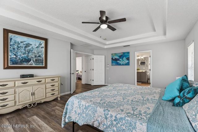 1472 DUNNS LAKE Drive, Jacksonville, FL 32218