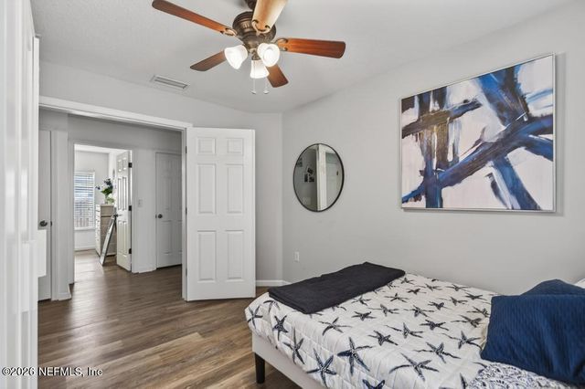 1472 DUNNS LAKE Drive, Jacksonville, FL 32218