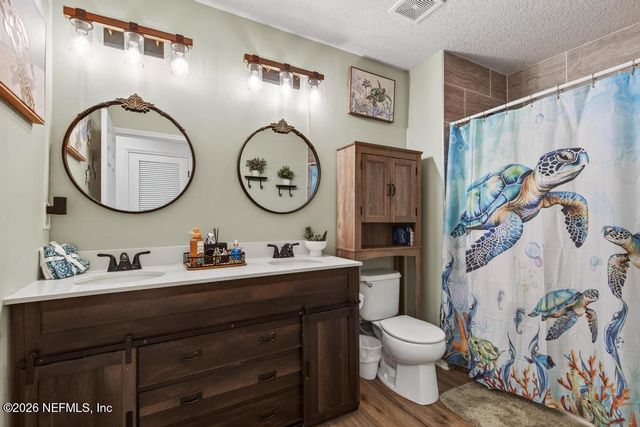 1472 DUNNS LAKE Drive, Jacksonville, FL 32218