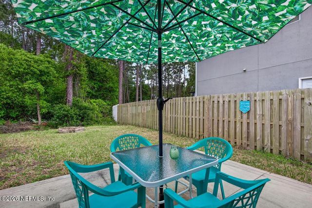 1472 DUNNS LAKE Drive, Jacksonville, FL 32218