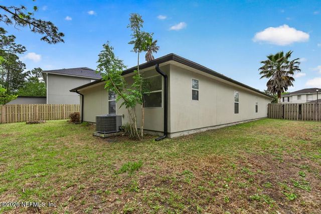 1472 DUNNS LAKE Drive, Jacksonville, FL 32218