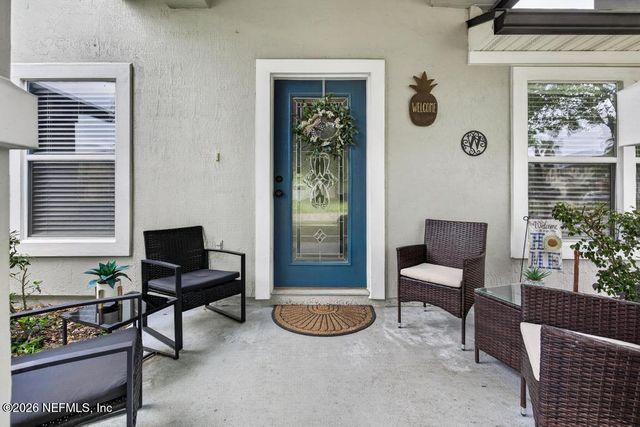 1472 DUNNS LAKE Drive, Jacksonville, FL 32218
