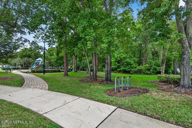 1472 DUNNS LAKE Drive, Jacksonville, FL 32218