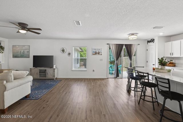 1472 DUNNS LAKE Drive, Jacksonville, FL 32218