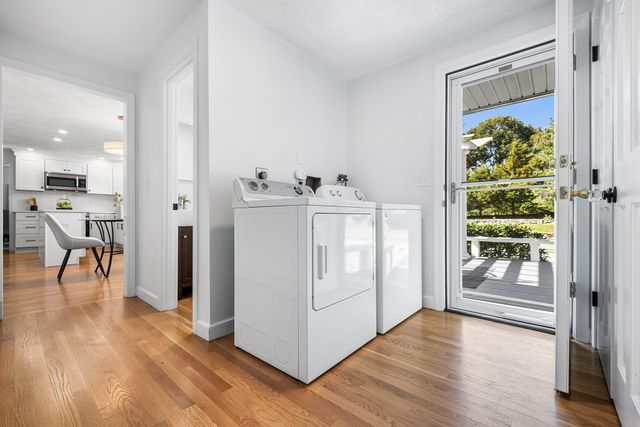 8 Lantern Ln, Shrewsbury, MA 01545