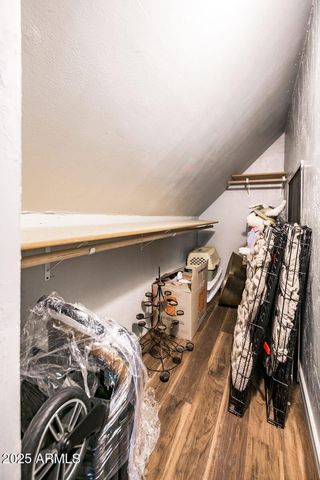 786 KIOWA --, Flagstaff, AZ 86005