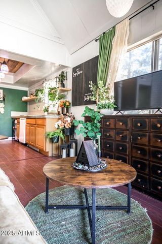 786 KIOWA --, Flagstaff, AZ 86005